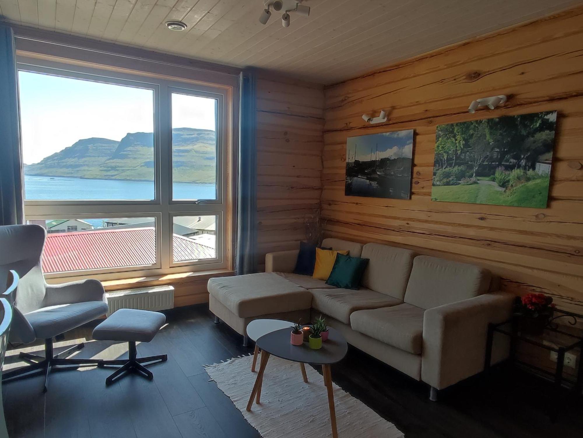 Апартаменты Gotugjogv Log House Экстерьер фото