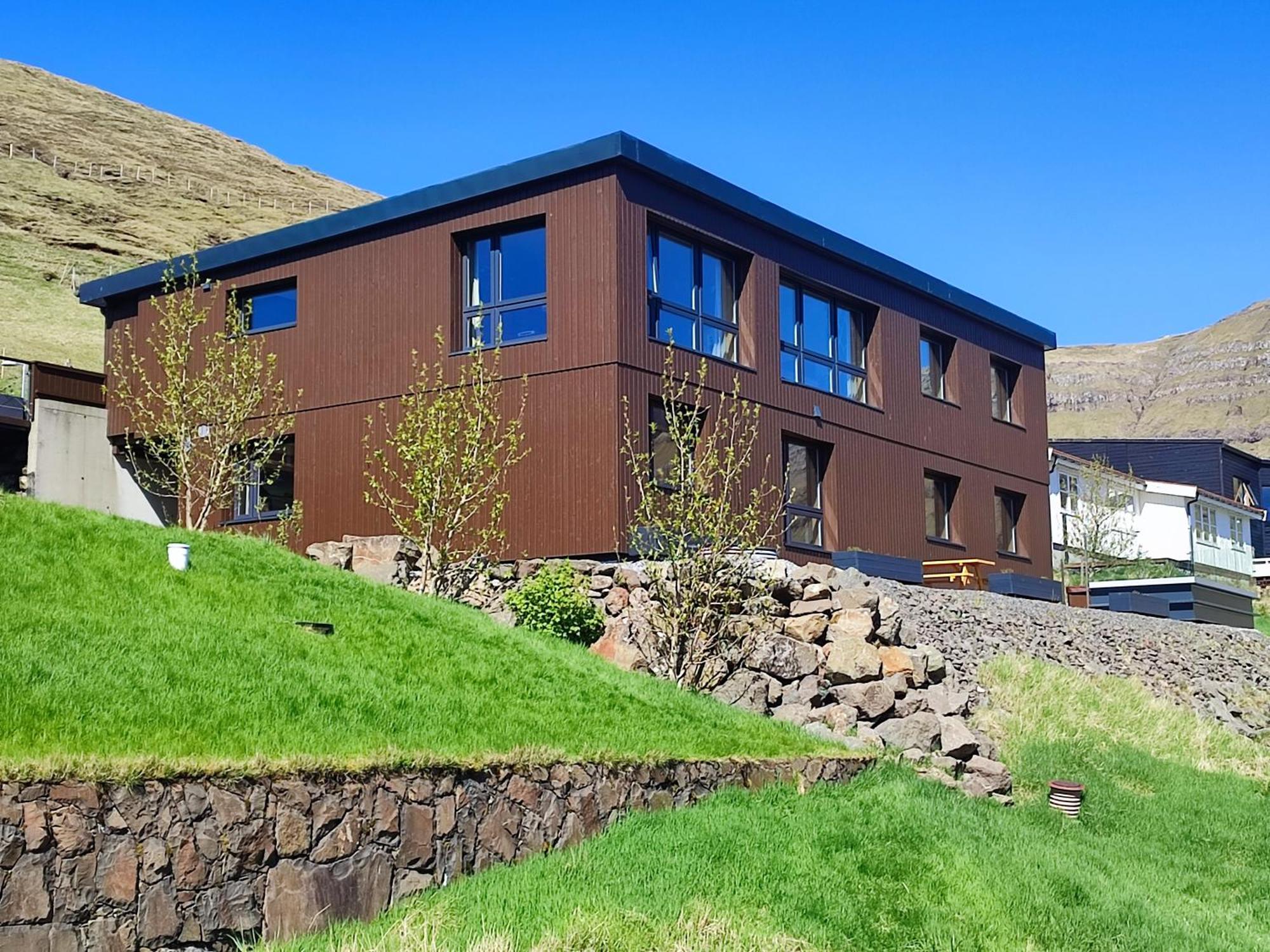 Апартаменты Gotugjogv Log House Экстерьер фото