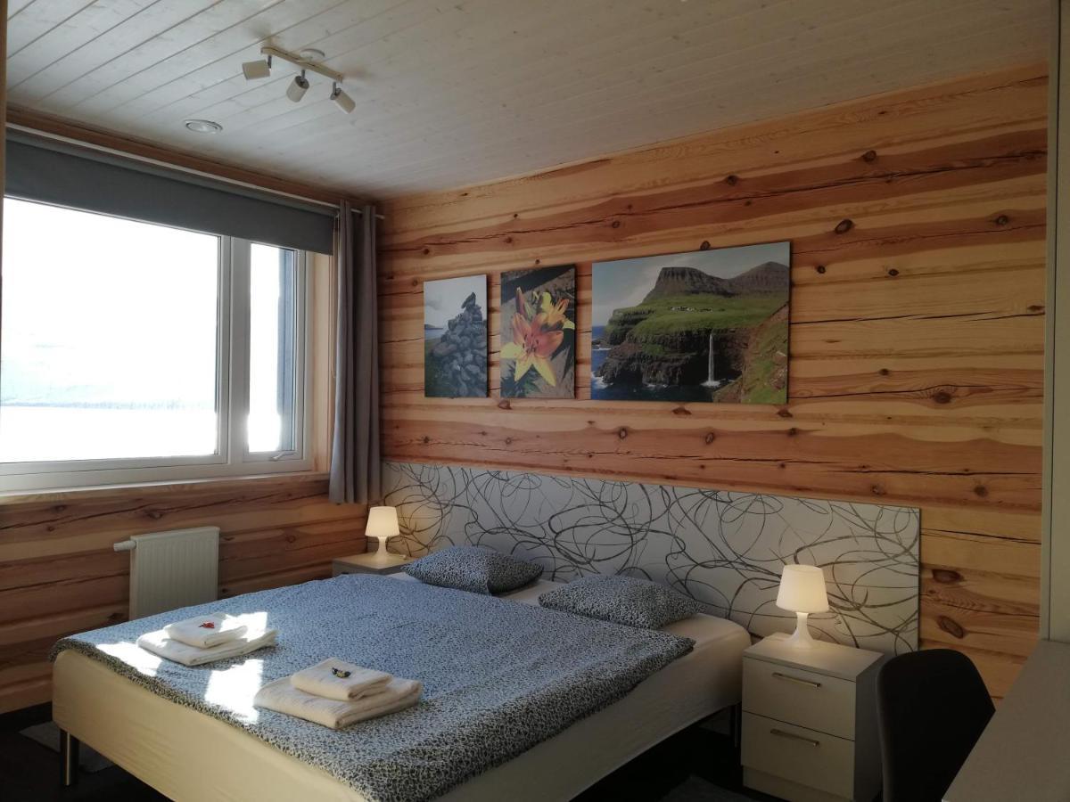 Апартаменты Gotugjogv Log House Экстерьер фото